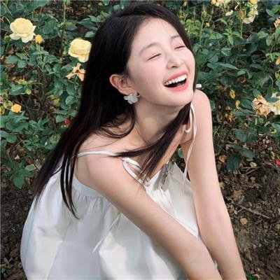 百媚千娇