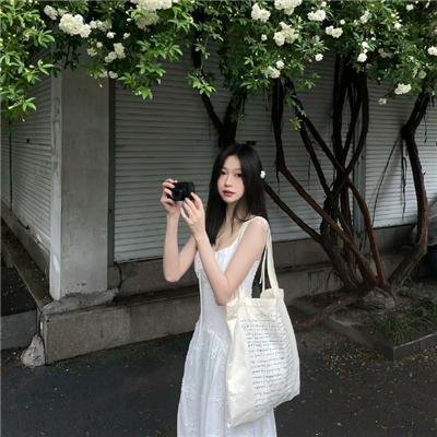 俏女怀春